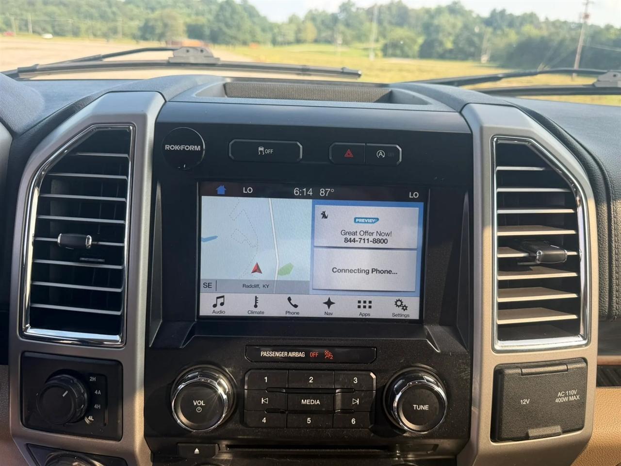 Ford F-150 4WD SuperCrew 145" Lariat 2016
