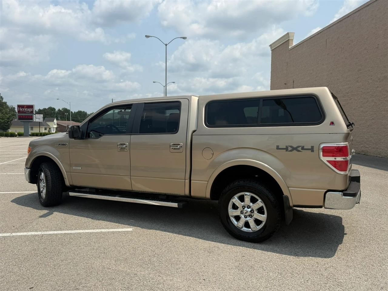 Ford F-150 4WD SuperCrew 145" King Ranch 2013