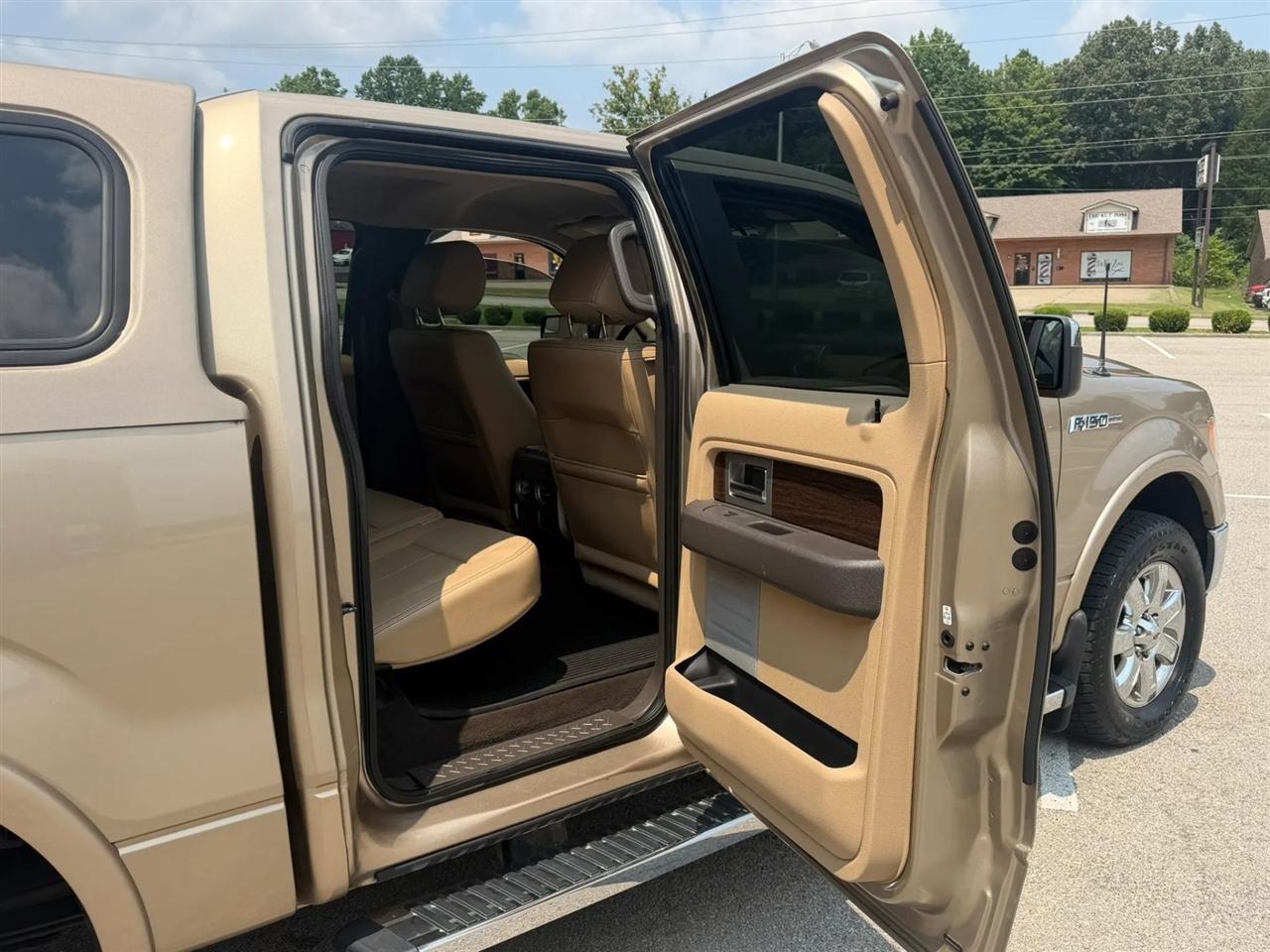 Ford F-150 4WD SuperCrew 145" King Ranch 2013