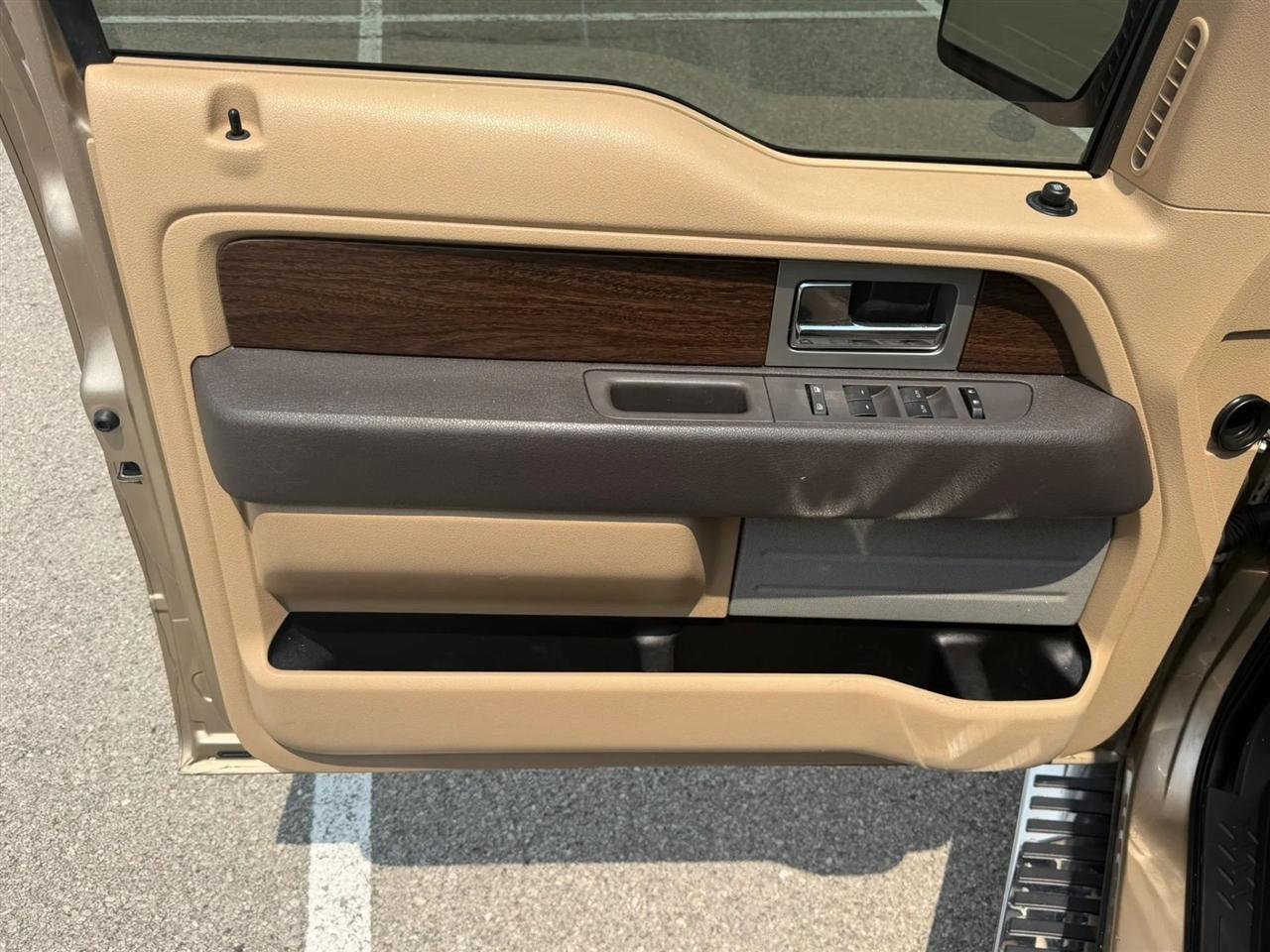 Ford F-150 4WD SuperCrew 145" King Ranch 2013