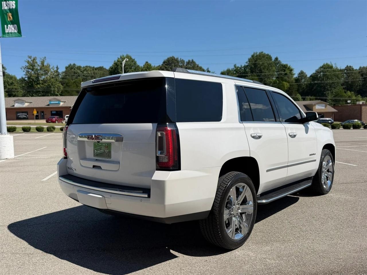 GMC Yukon 4WD 4dr Denali 2016