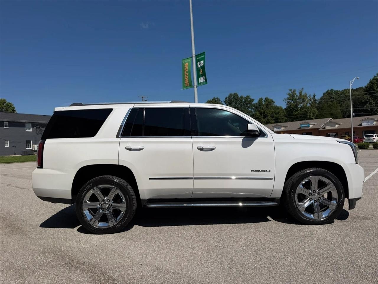 GMC Yukon 4WD 4dr Denali 2016