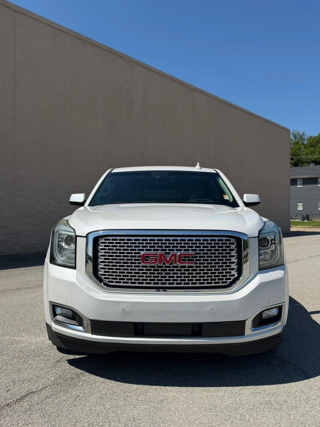 GMC Yukon 4WD 4dr Denali 2016