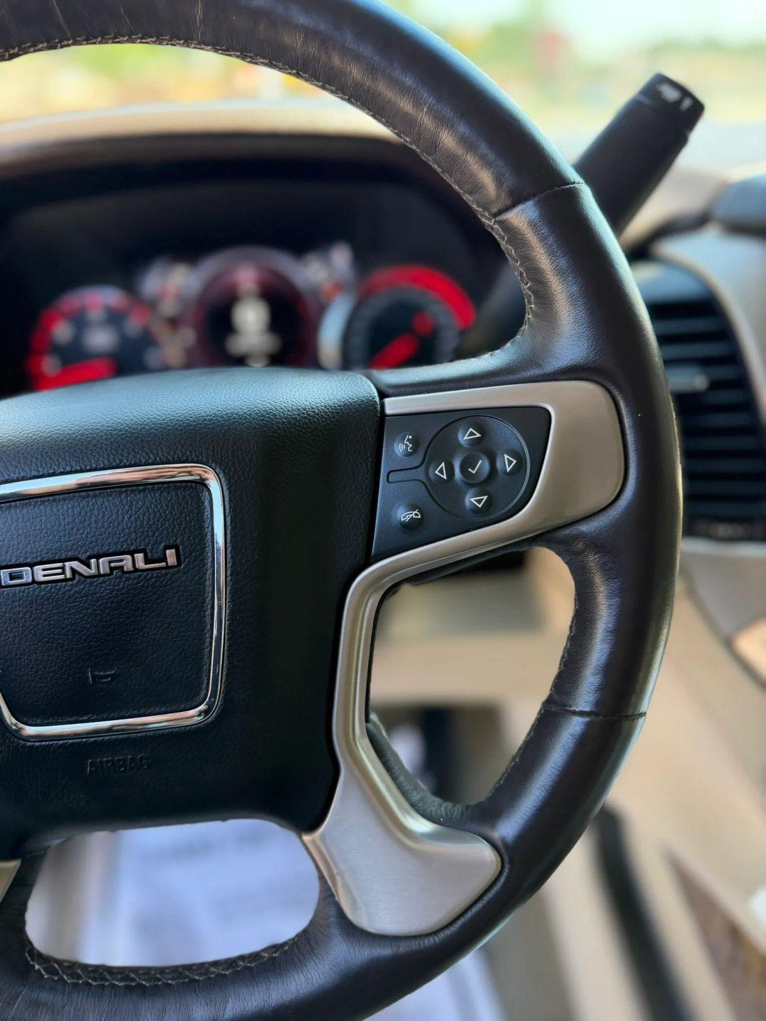 GMC Yukon 4WD 4dr Denali 2016