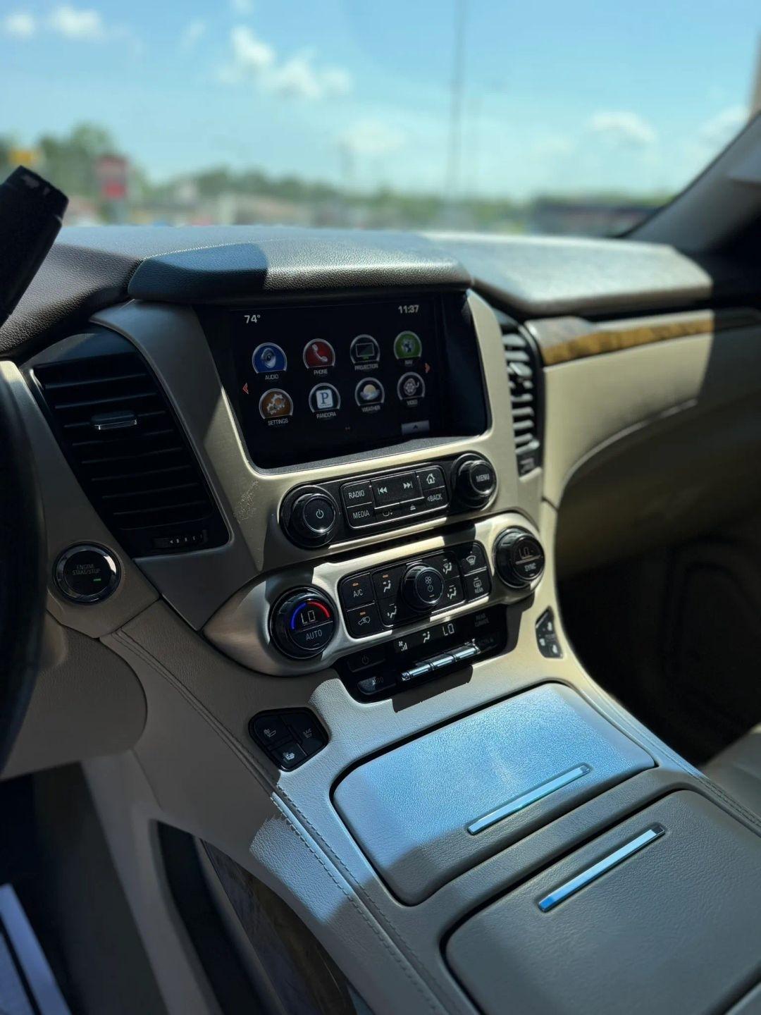 GMC Yukon 4WD 4dr Denali 2016