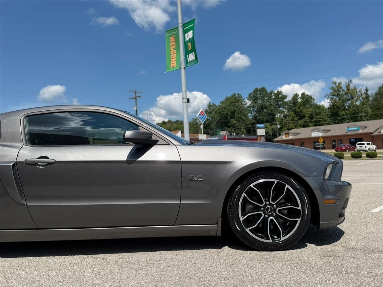 Ford Mustang 2dr Cpe GT 2013