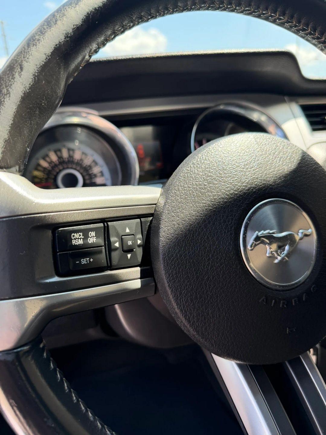 Ford Mustang 2dr Cpe GT 2013