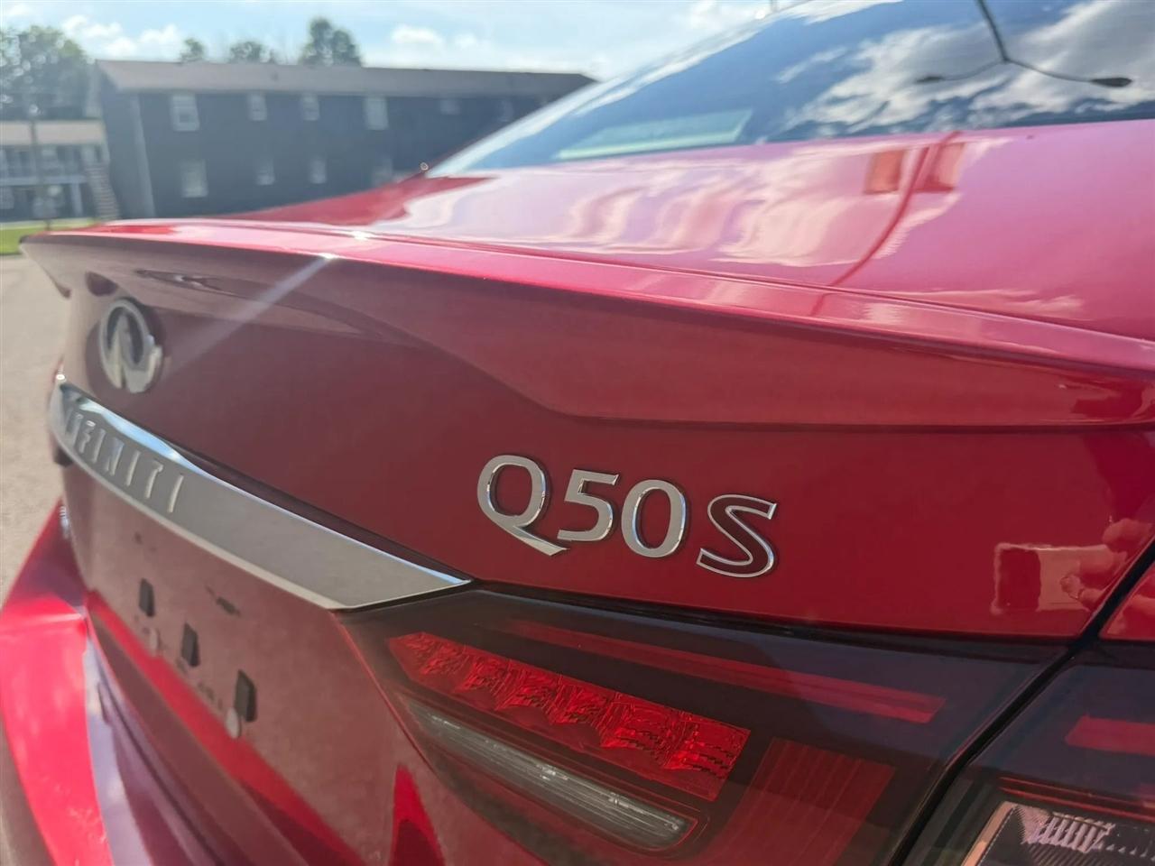Infiniti Q50 Red Sport 400 AWD 2018