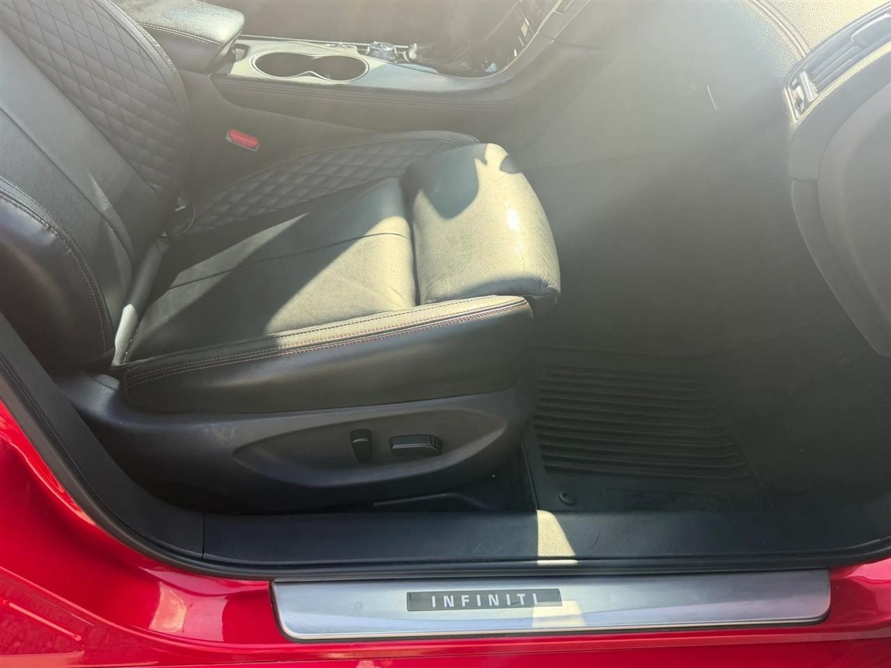 Infiniti Q50 Red Sport 400 AWD 2018