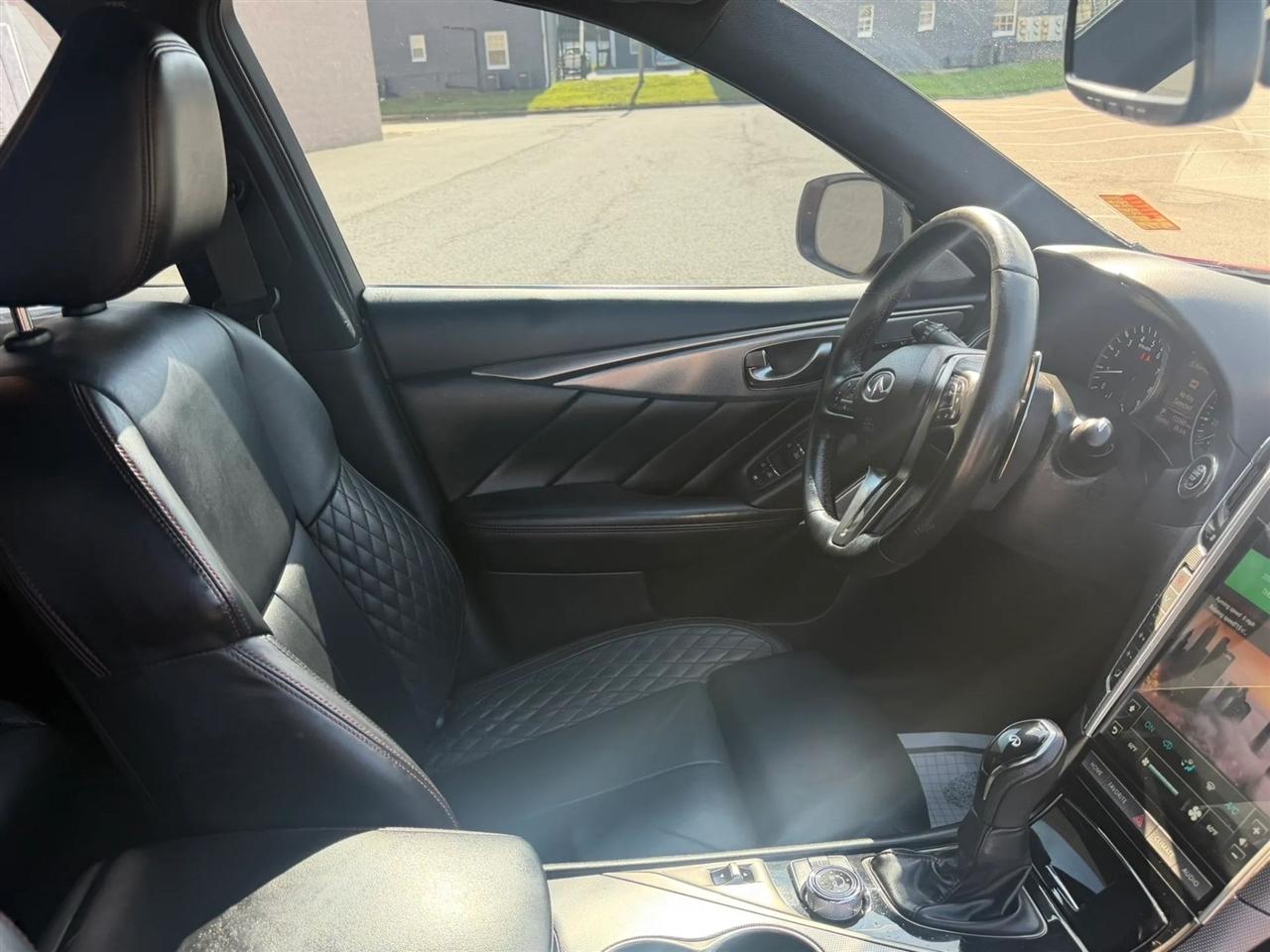 Infiniti Q50 Red Sport 400 AWD 2018