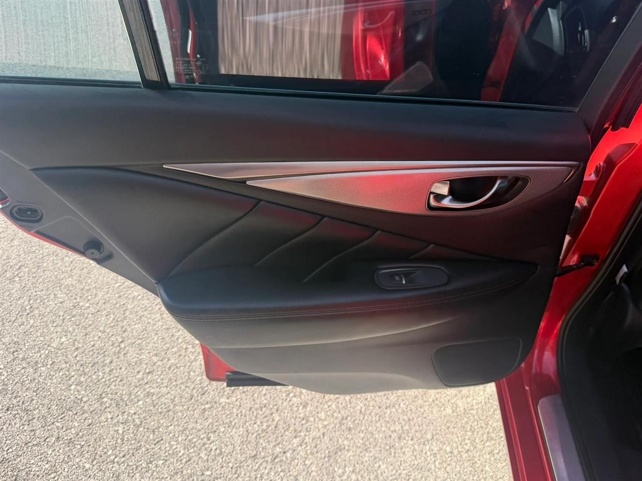Infiniti Q50 Red Sport 400 AWD 2018