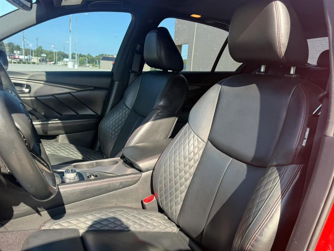 Infiniti Q50 Red Sport 400 AWD 2018
