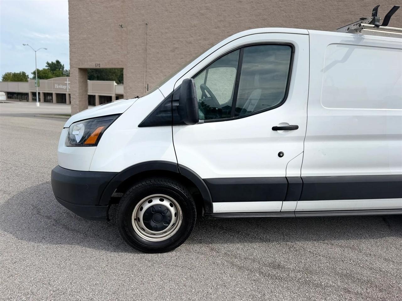 Ford Transit Van T-150 130" Low Rf 8600 GVWR Swing-Out RH Dr 2019