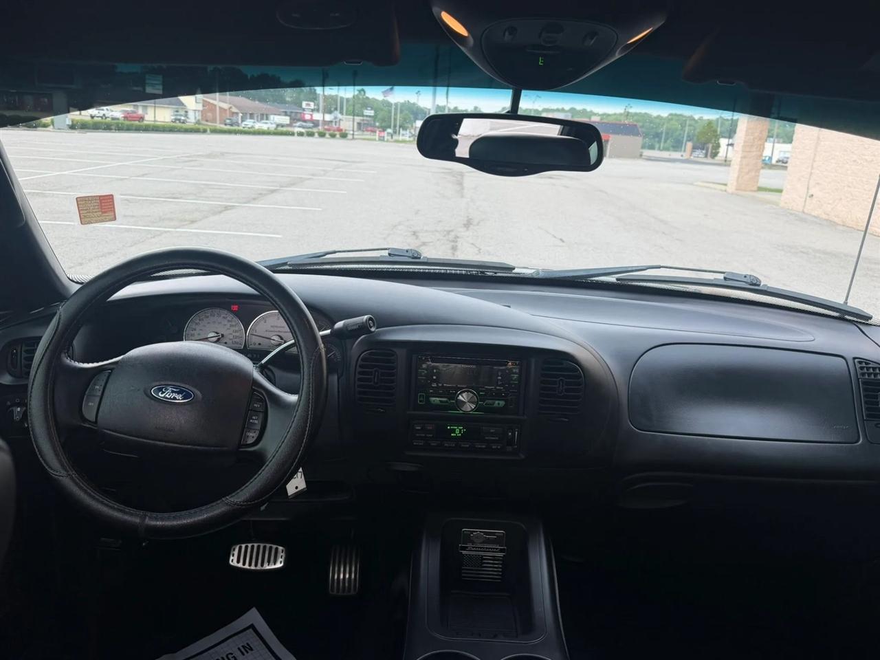 Ford F-150 SuperCrew 139" Harley Davidson 2002