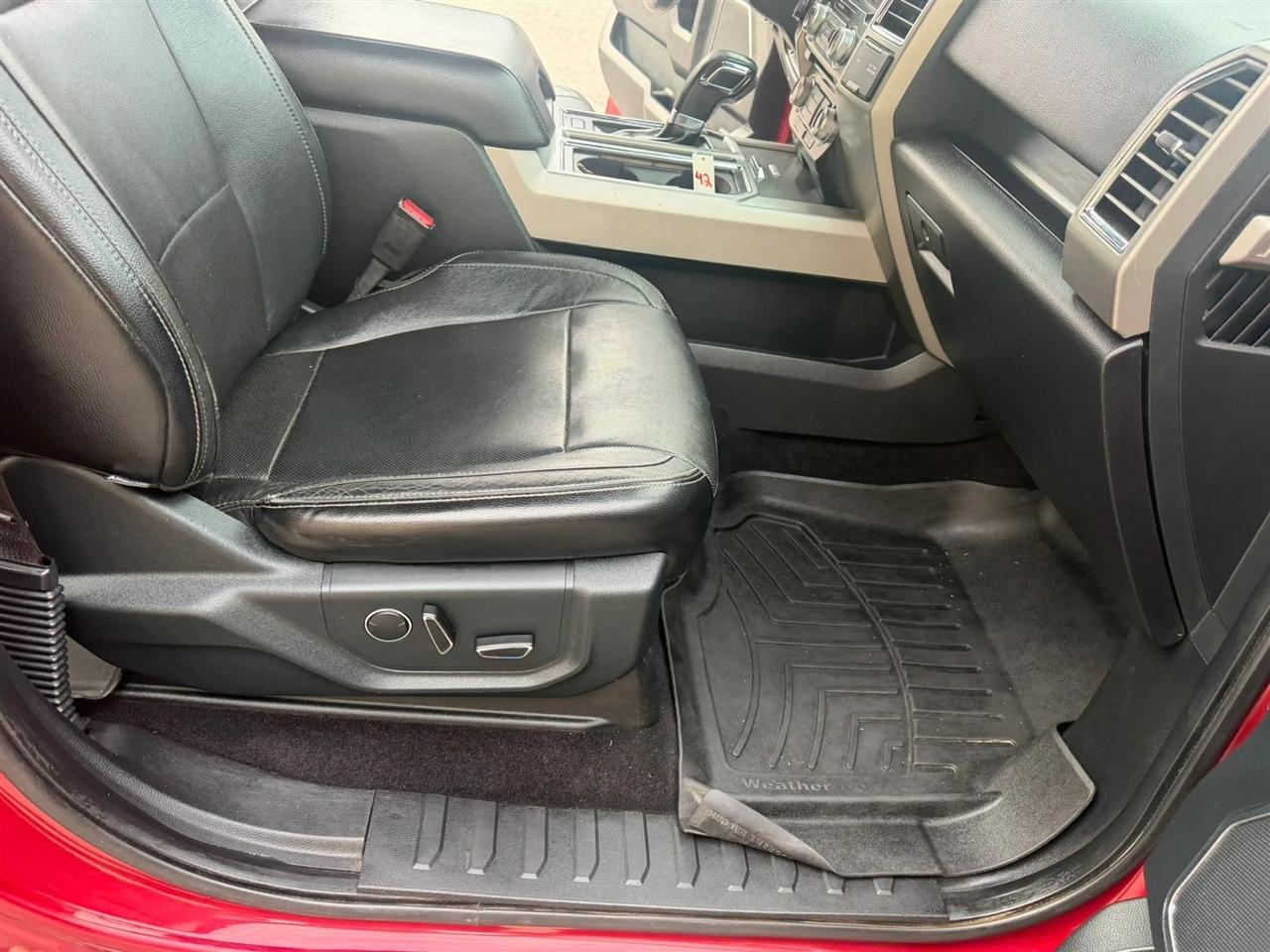 Ford F-150 4WD SuperCrew 145" King Ranch 2015