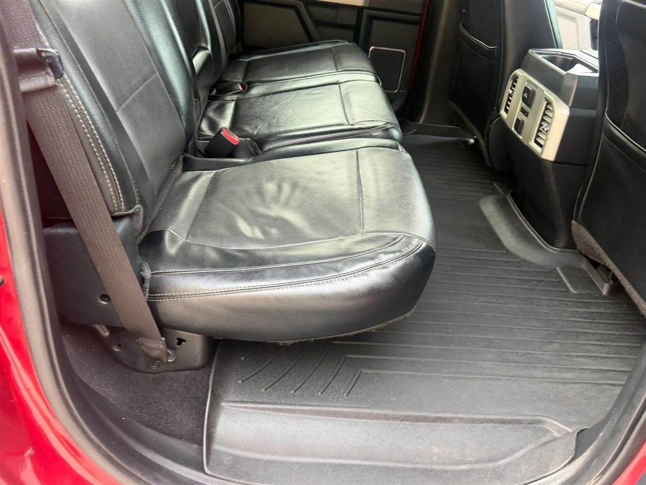 Ford F-150 4WD SuperCrew 145" King Ranch 2015