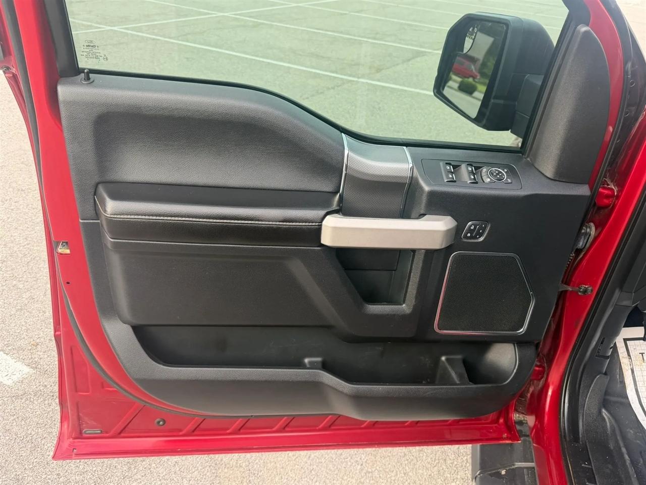 Ford F-150 4WD SuperCrew 145" King Ranch 2015