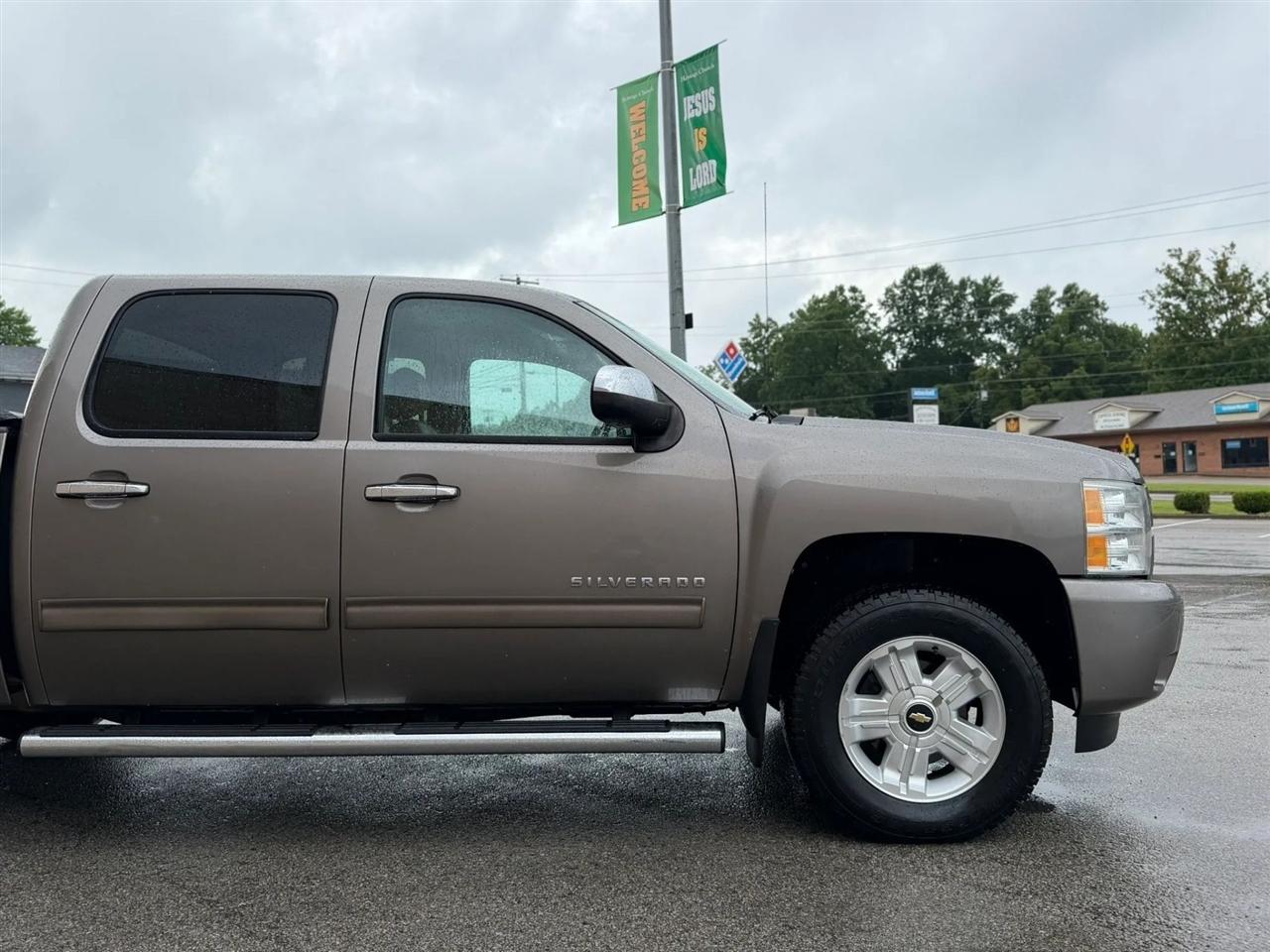 Chevrolet Silverado 1500 4WD Crew Cab 143.5" LTZ 2012