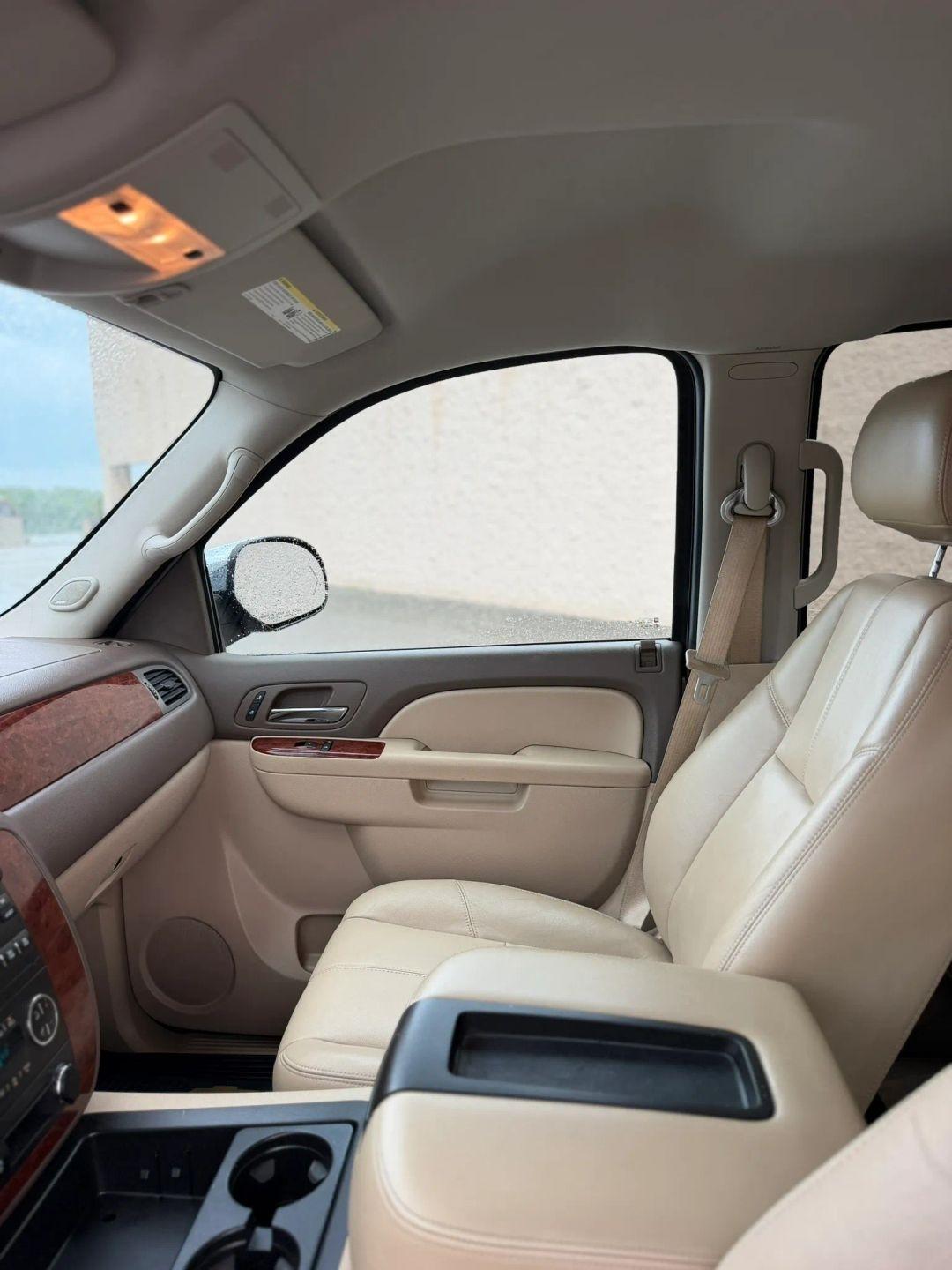 Chevrolet Silverado 1500 4WD Crew Cab 143.5" LTZ 2012