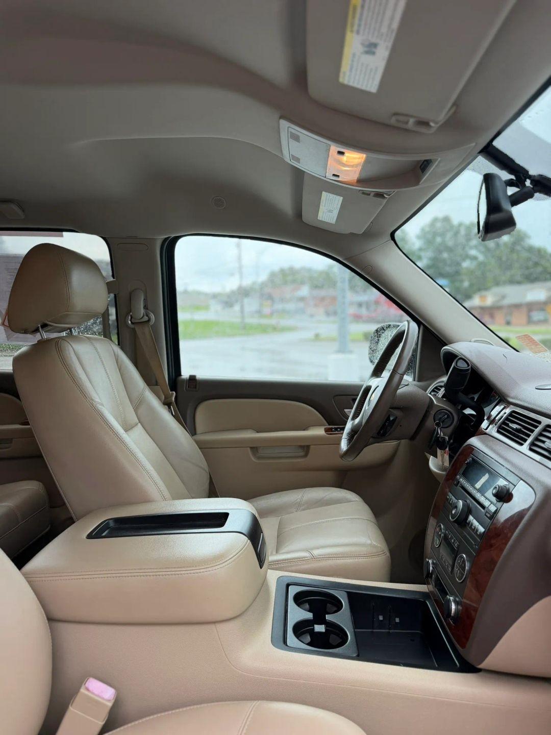 Chevrolet Silverado 1500 4WD Crew Cab 143.5" LTZ 2012