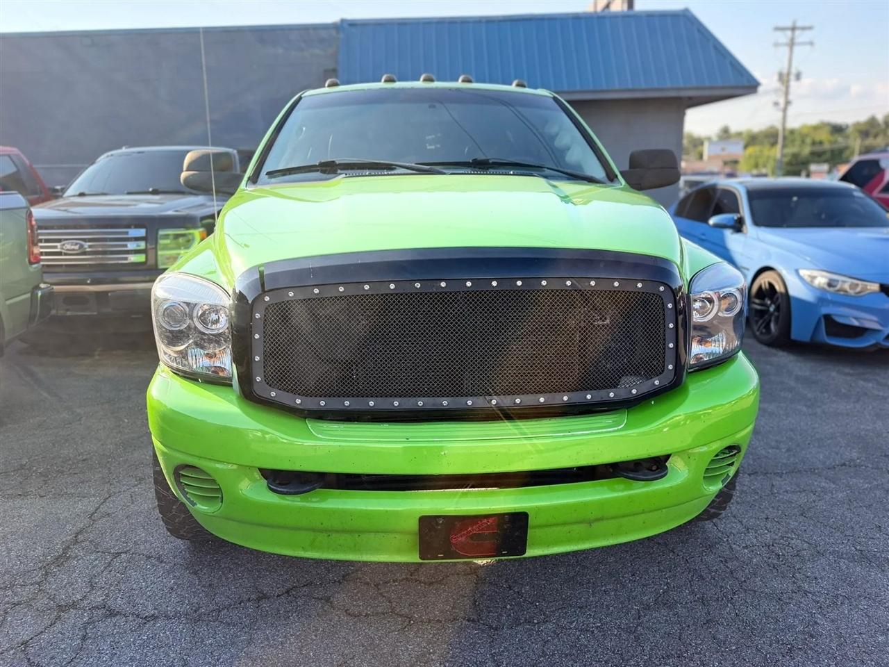 Dodge Ram 2500 4WD Quad Cab 140.5" ST 2008