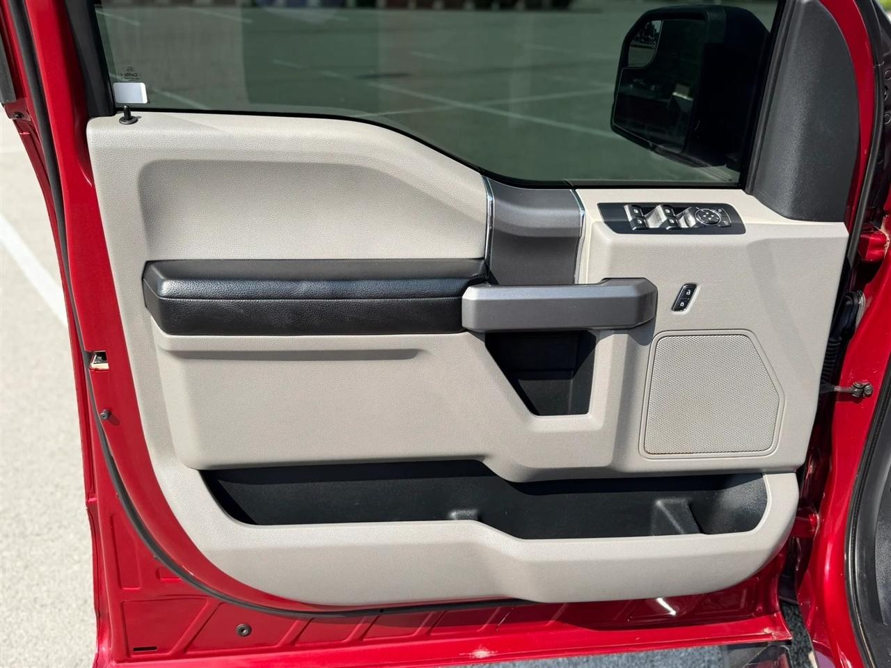 Ford F-150 4WD SuperCrew 145" King Ranch 2015