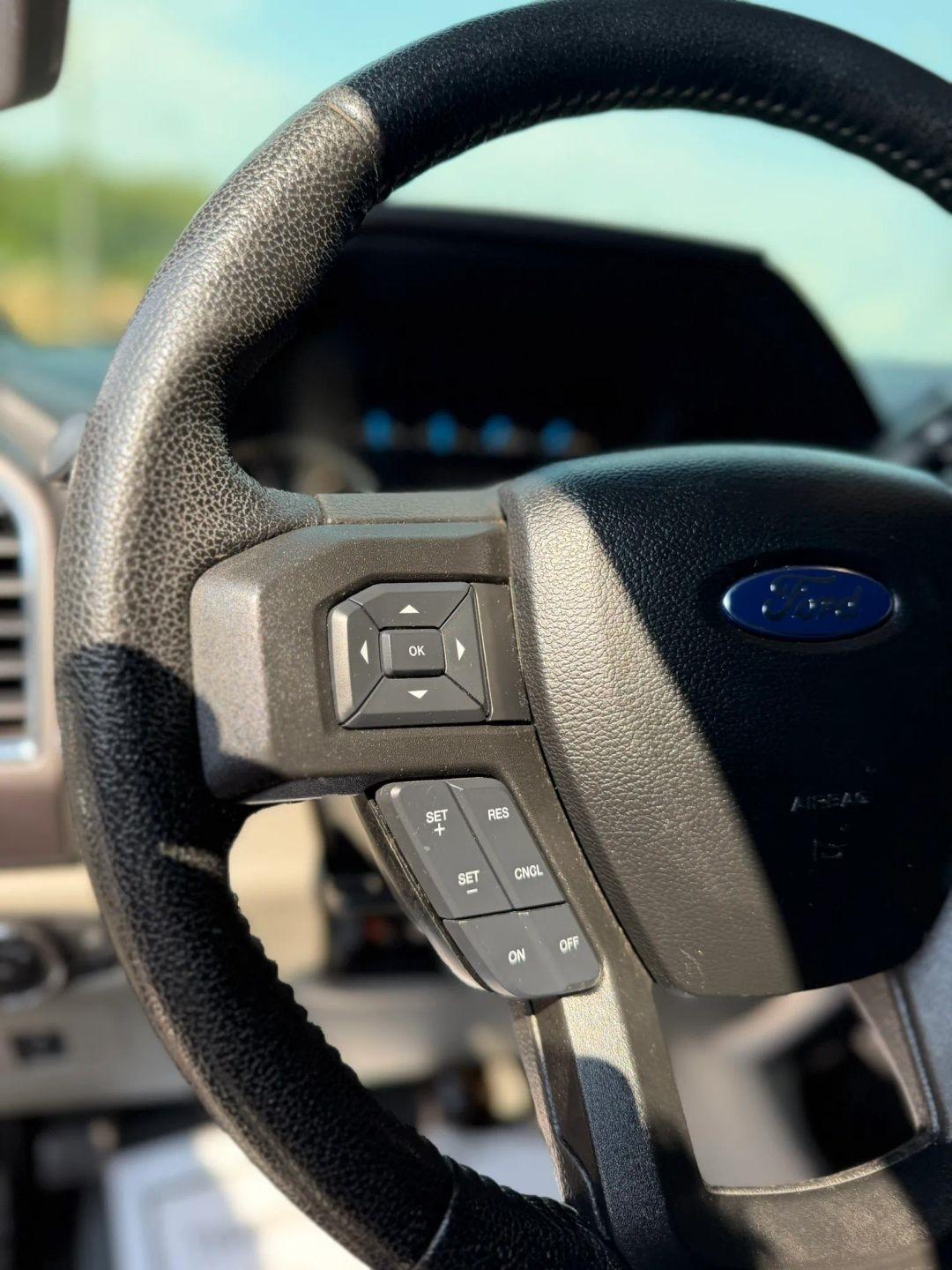 Ford F-150 4WD SuperCrew 145" King Ranch 2015