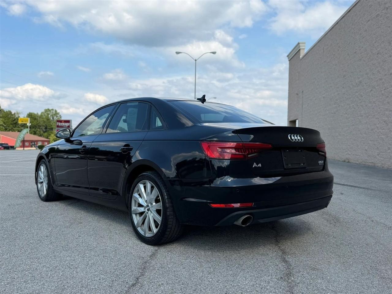 Audi A4 2.0 TFSI Auto Premium quattro AWD 2017