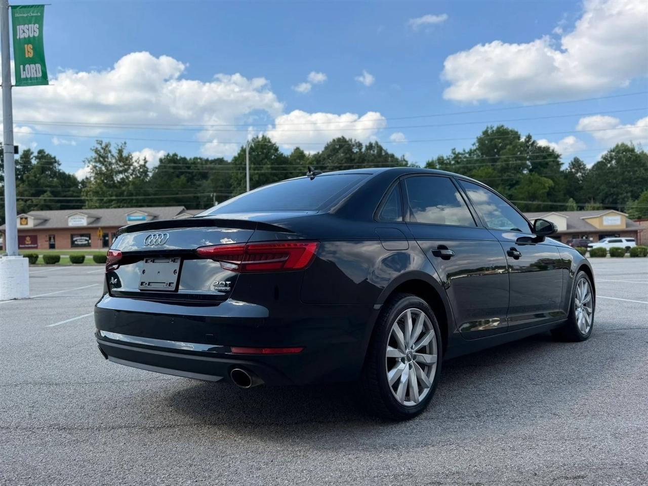 Audi A4 2.0 TFSI Auto Premium quattro AWD 2017