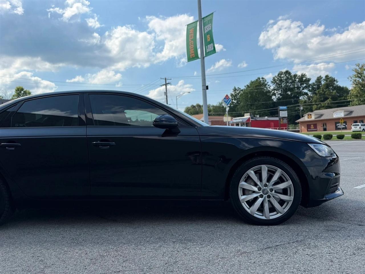 Audi A4 2.0 TFSI Auto Premium quattro AWD 2017