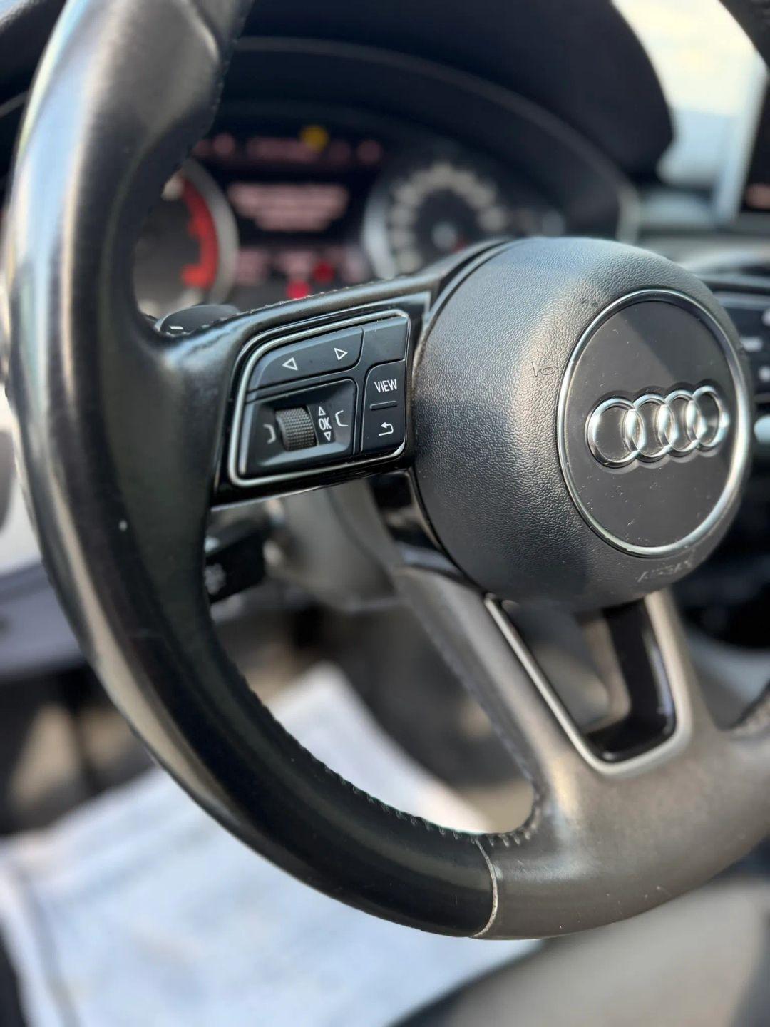 Audi A4 2.0 TFSI Auto Premium quattro AWD 2017