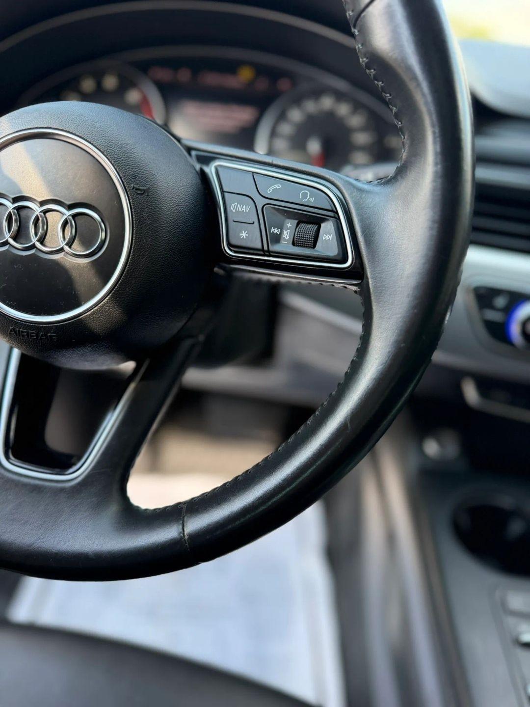 Audi A4 2.0 TFSI Auto Premium quattro AWD 2017