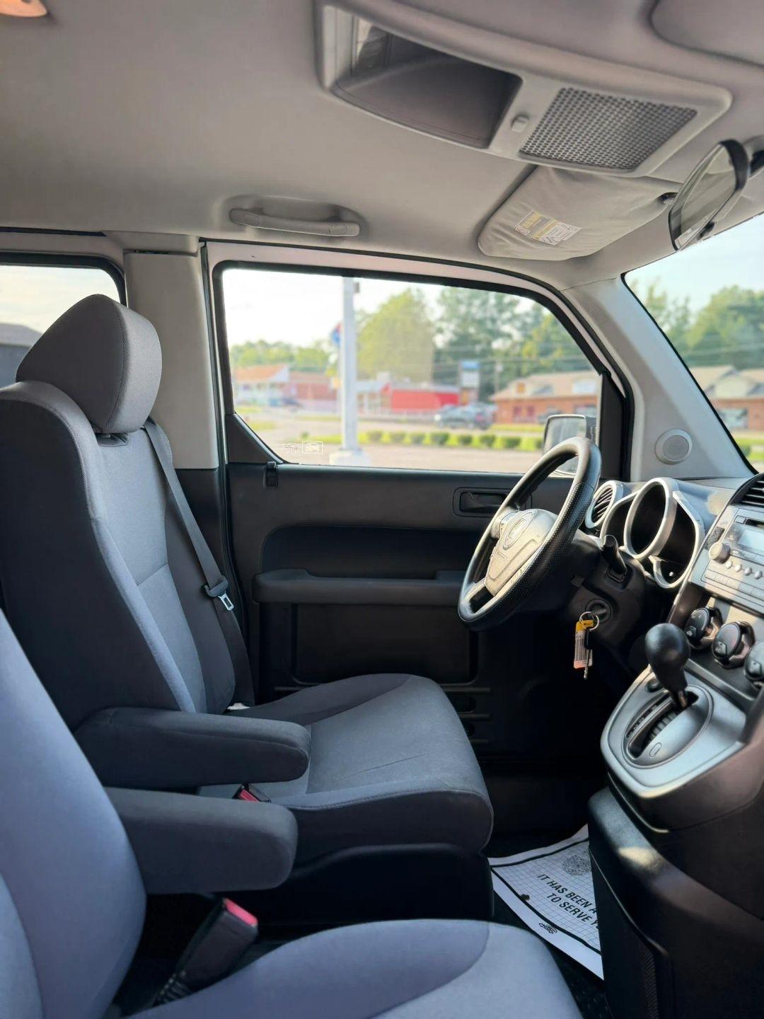 Honda Element 2WD 5dr Auto EX 2008