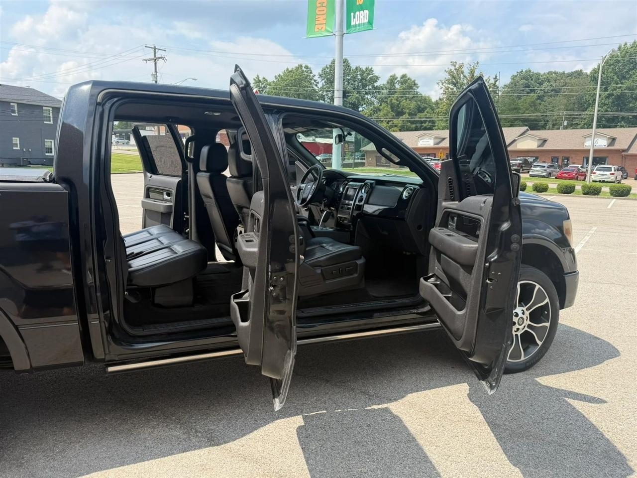 Ford F-150 2WD SuperCrew 145" Harley-Davidson 2012