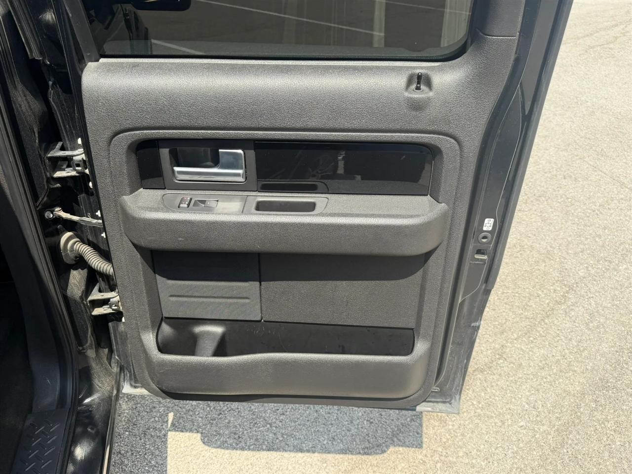 Ford F-150 2WD SuperCrew 145" Harley-Davidson 2012