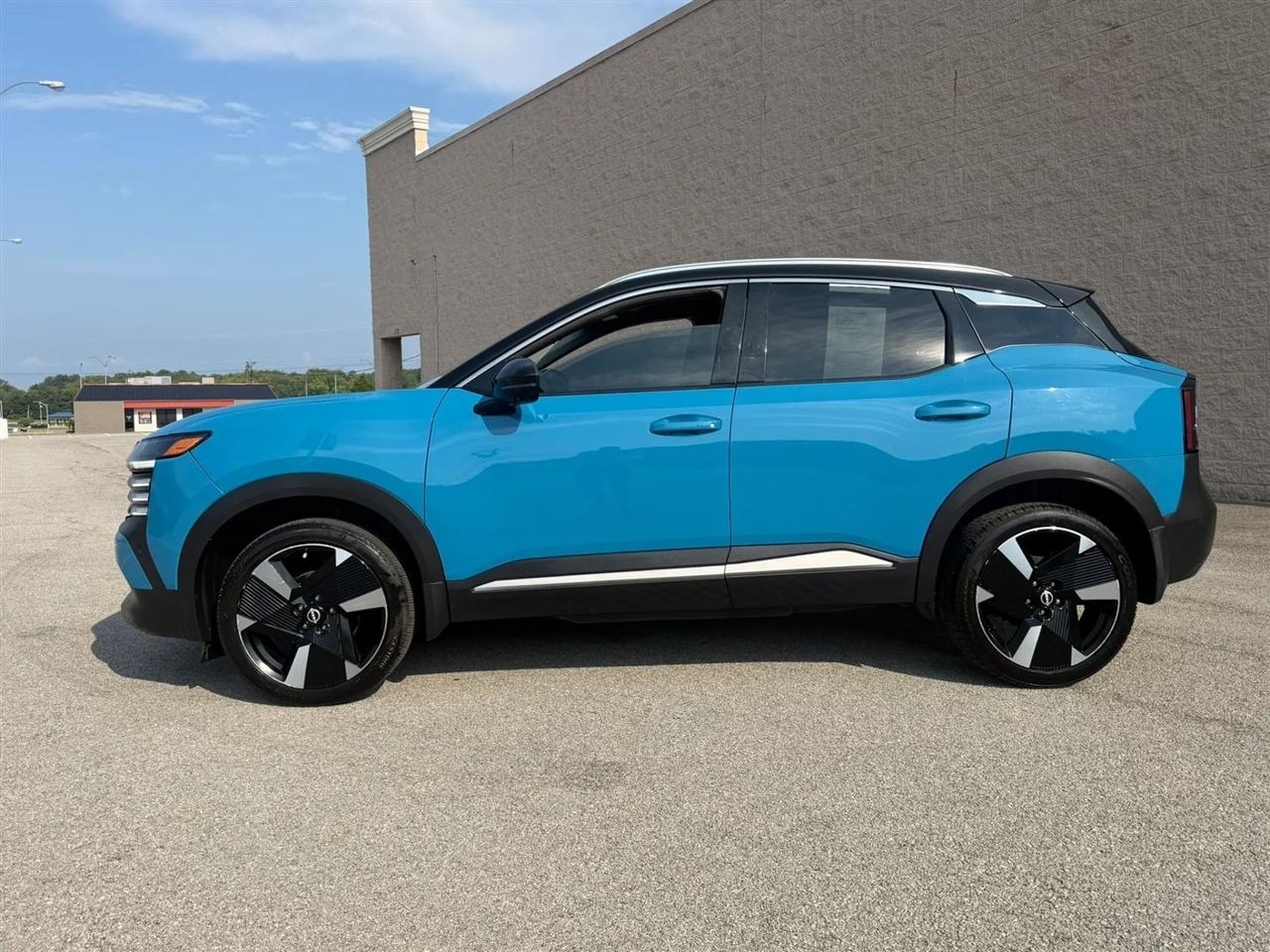 Nissan Kicks SR FWD 2025