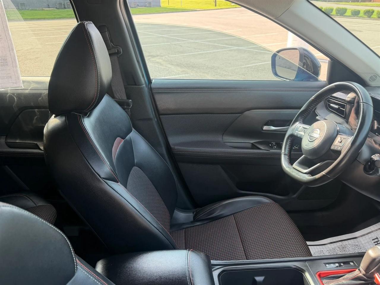 Nissan Kicks SR FWD 2025