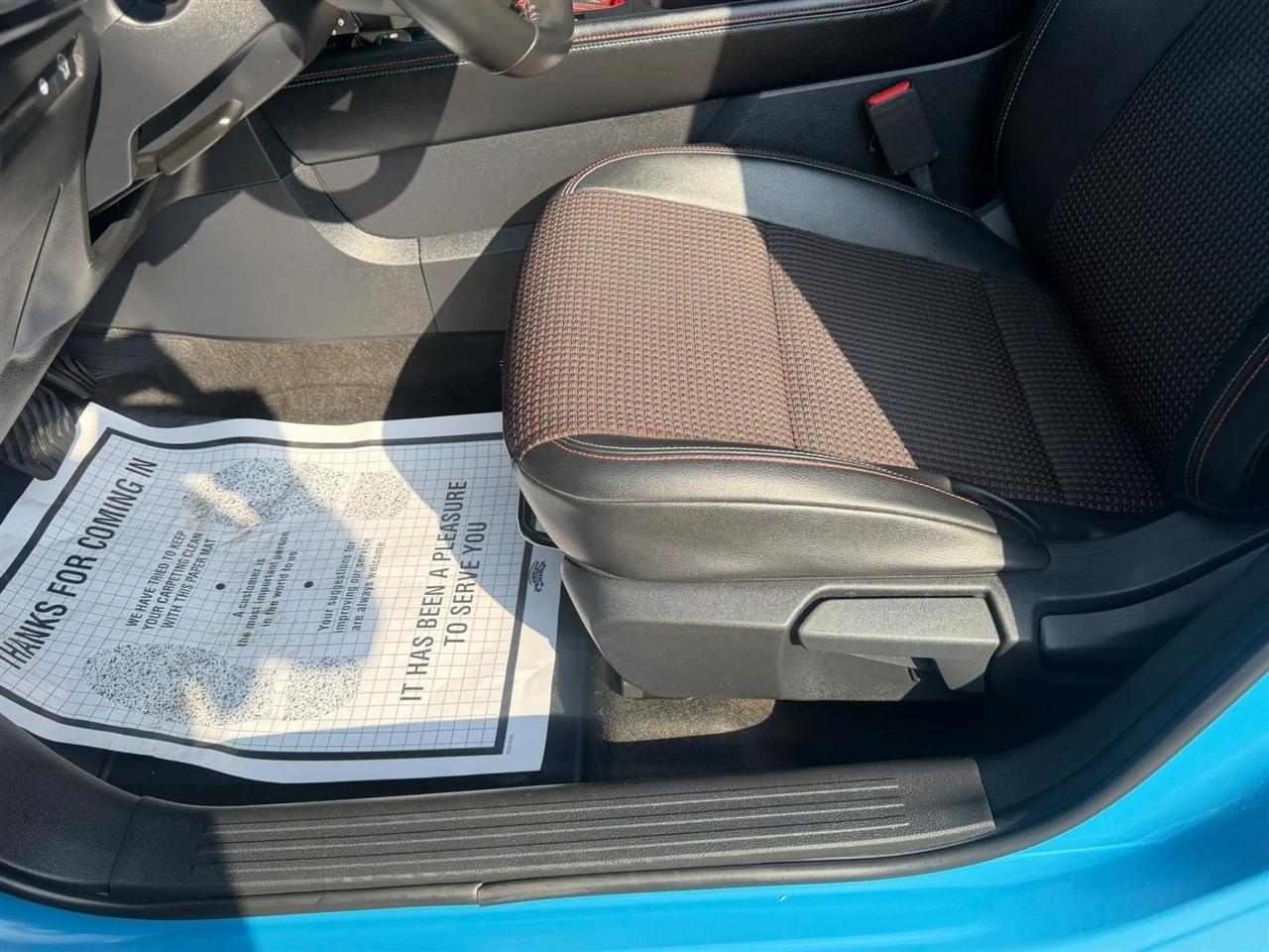 Nissan Kicks SR FWD 2025