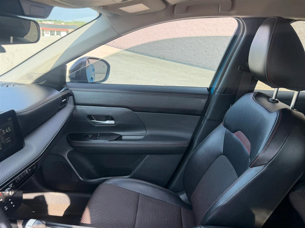 Nissan Kicks SR FWD 2025