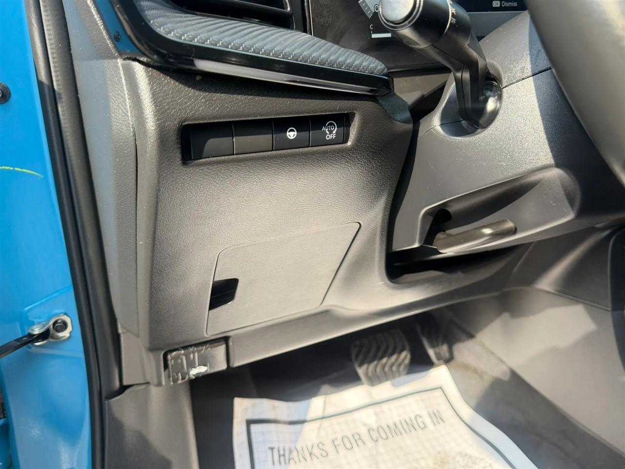Nissan Kicks SR FWD 2025