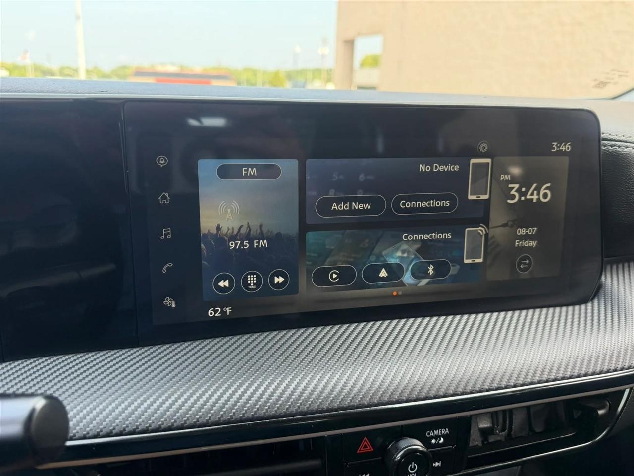 Nissan Kicks SR FWD 2025