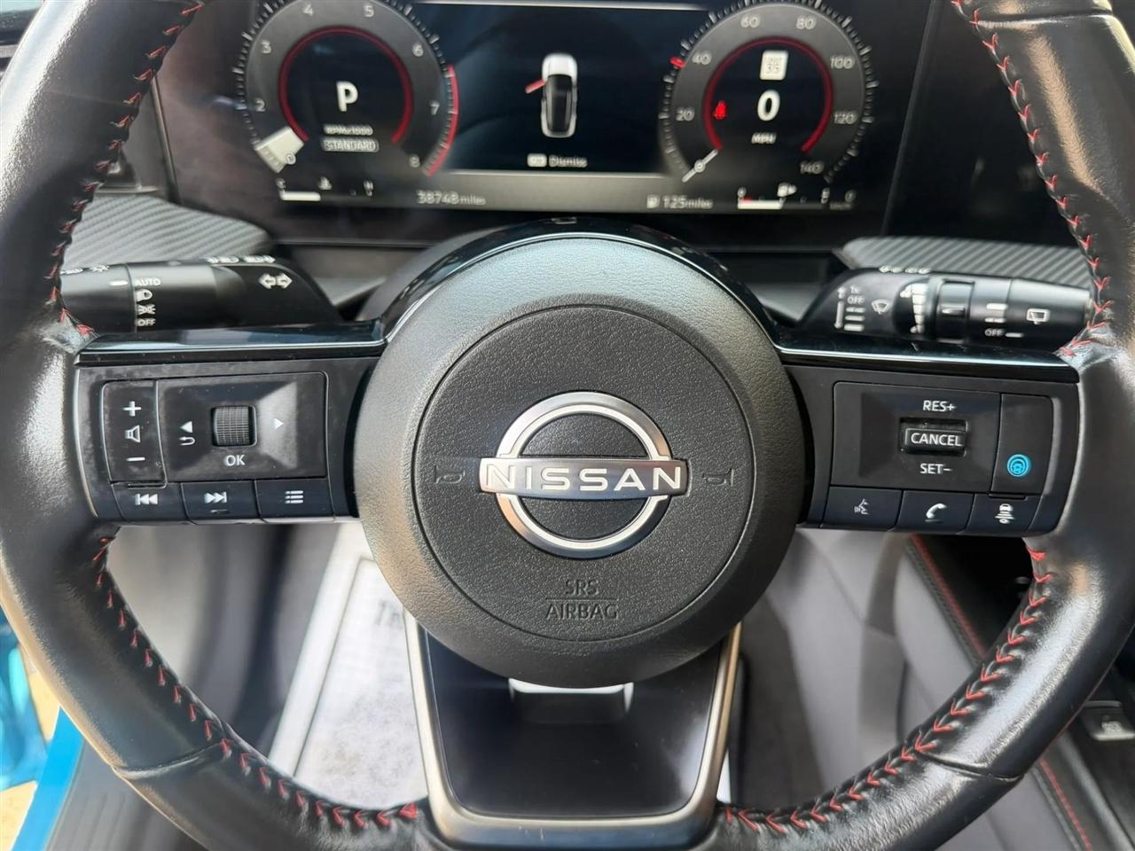 Nissan Kicks SR FWD 2025