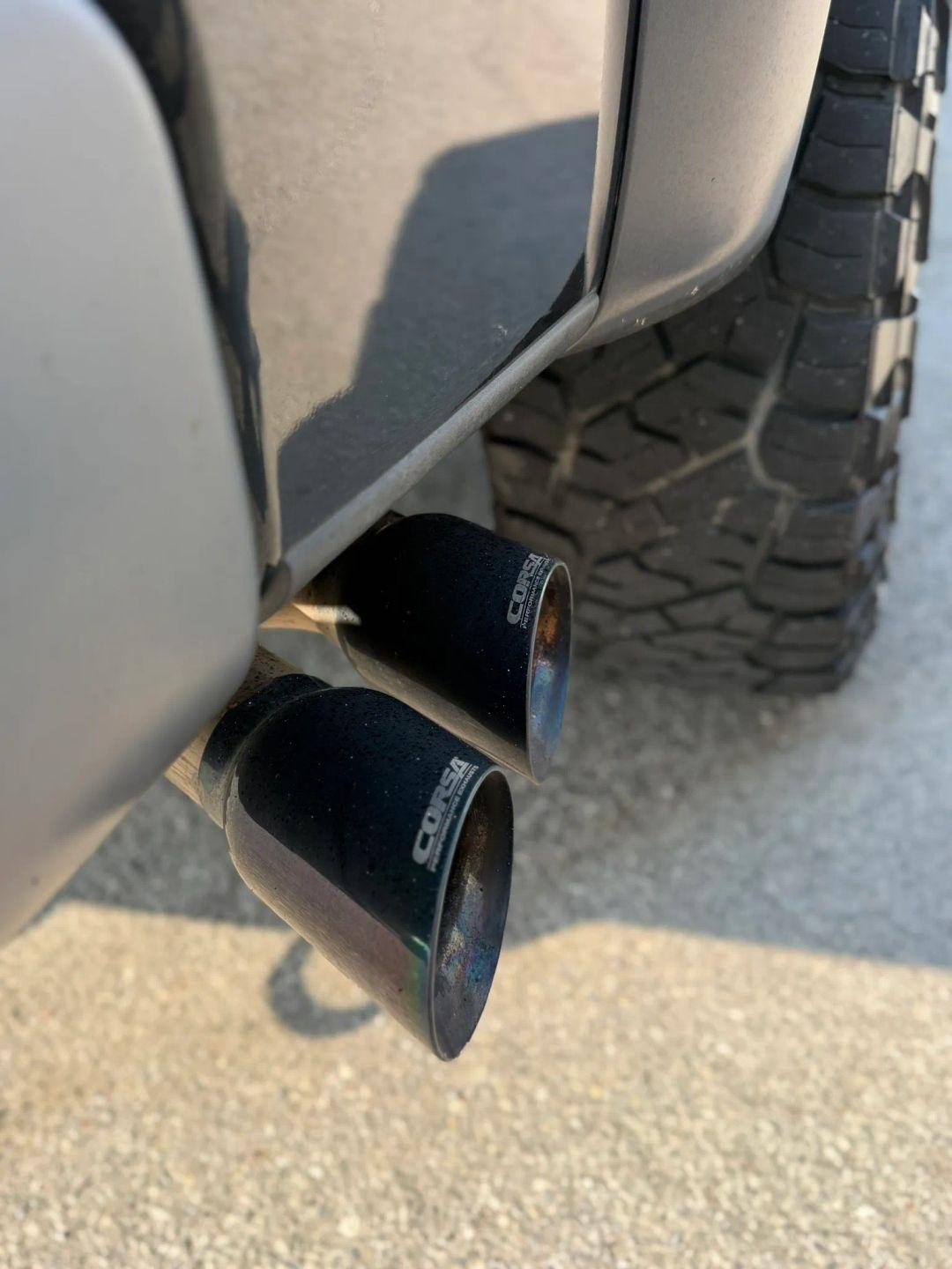 Ford F-150 4WD SuperCrew 145" SVT Raptor 2013