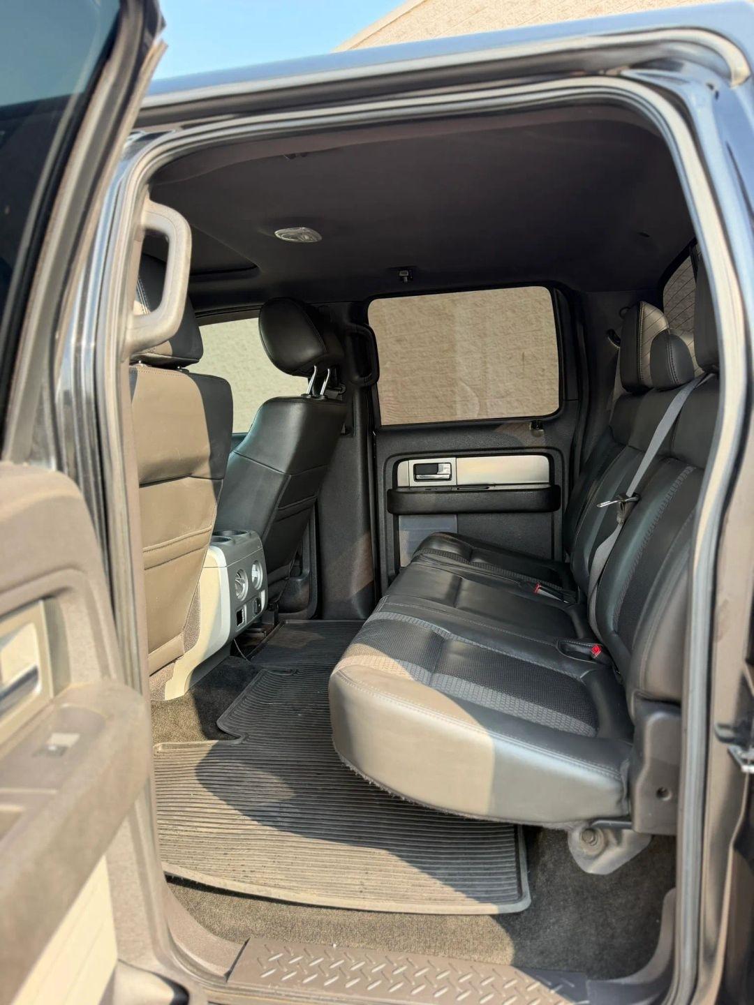 Ford F-150 4WD SuperCrew 145" SVT Raptor 2013