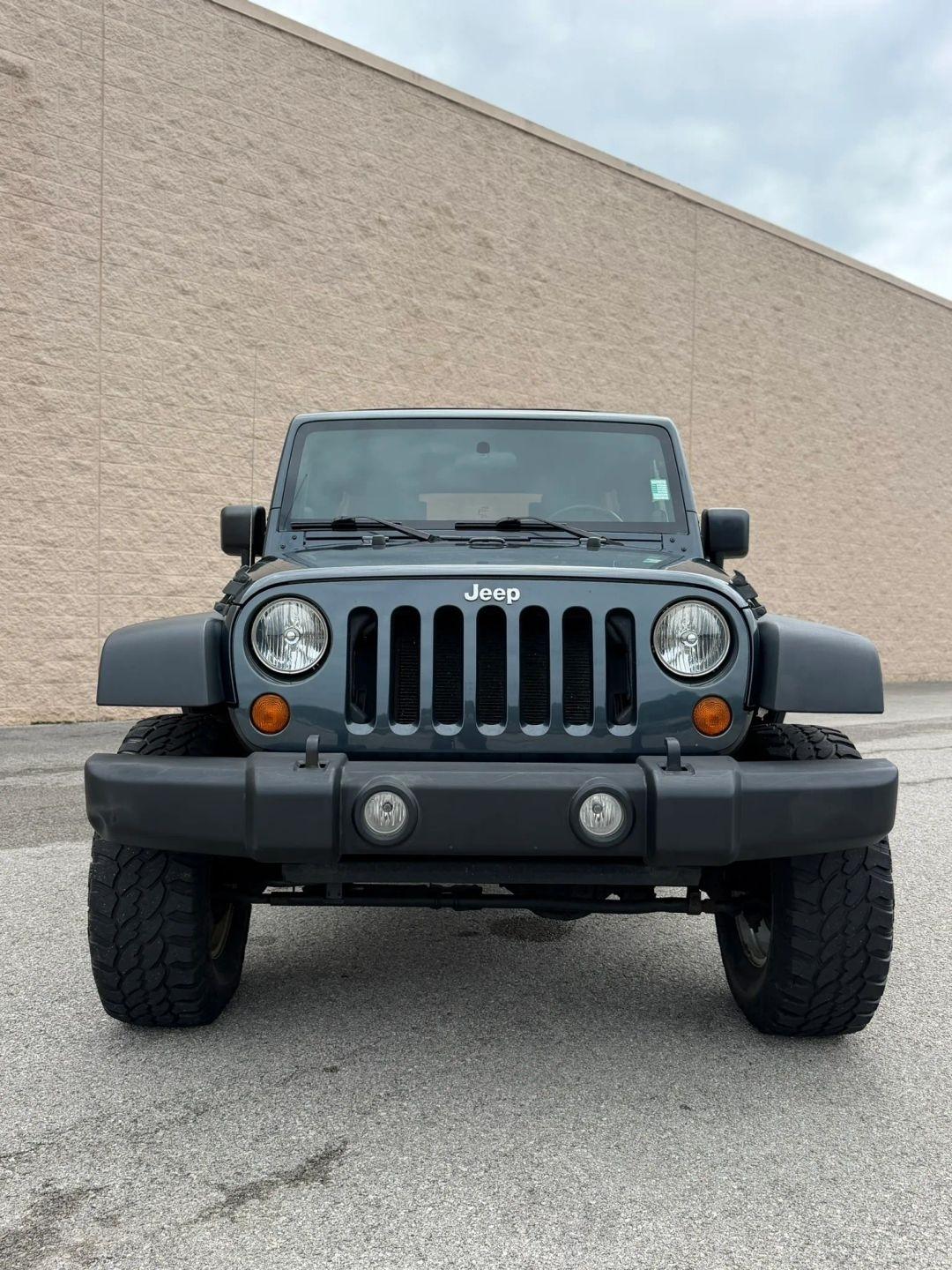 Jeep Wrangler 4WD 4dr Unlimited X 2008