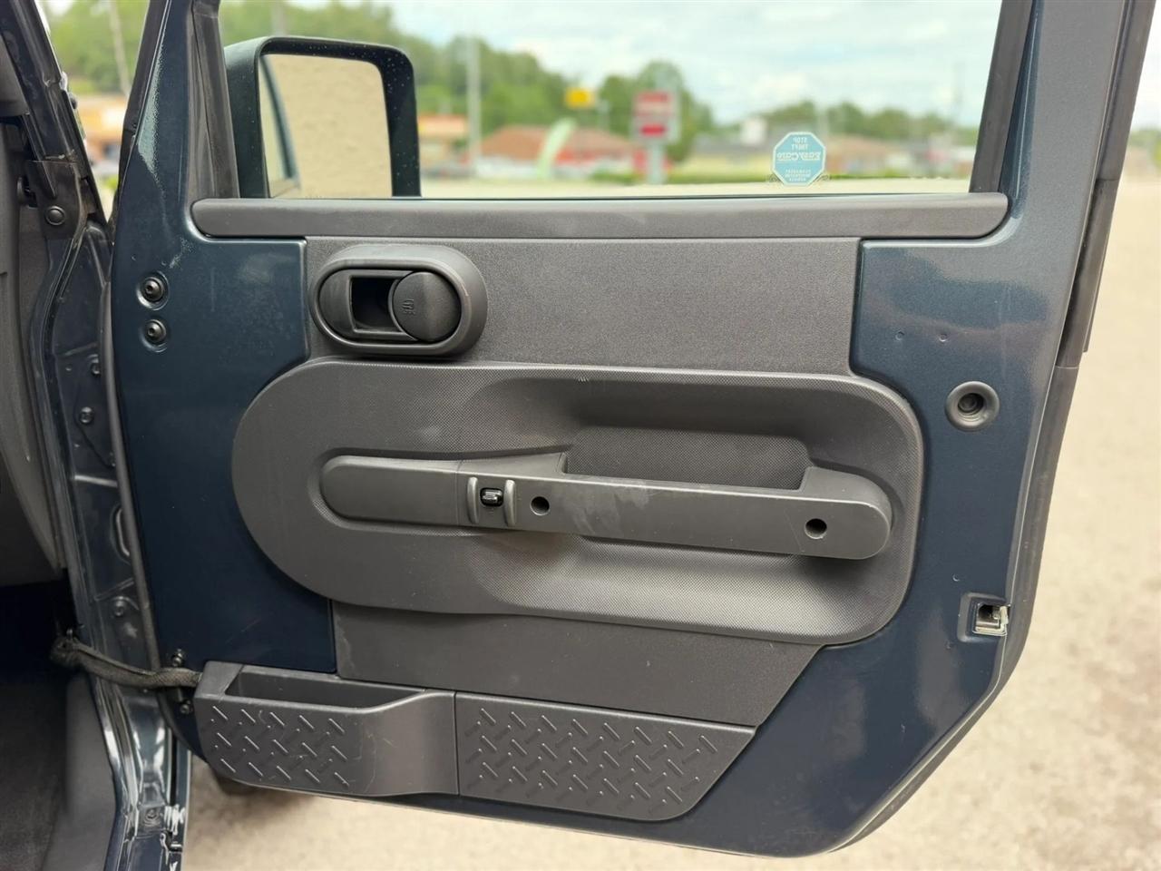 Jeep Wrangler 4WD 4dr Unlimited X 2008