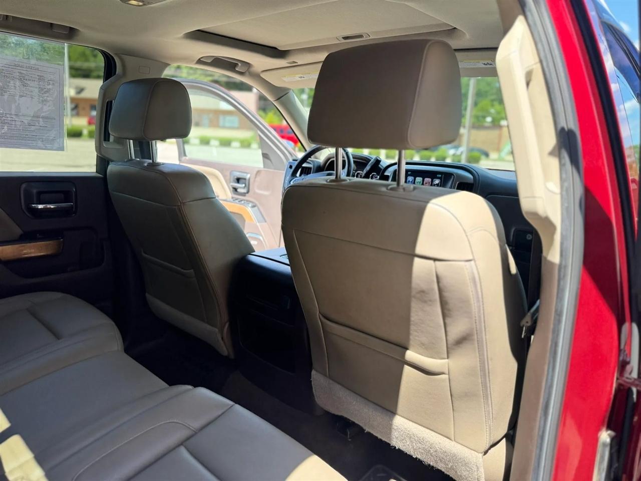 Chevrolet Silverado 1500 4WD Crew Cab 143.5" LTZ w/1LZ 2018