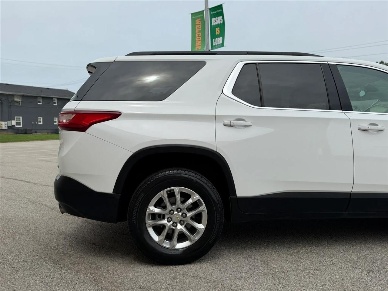 Chevrolet Traverse FWD 4dr LT Cloth w/1LT 2020