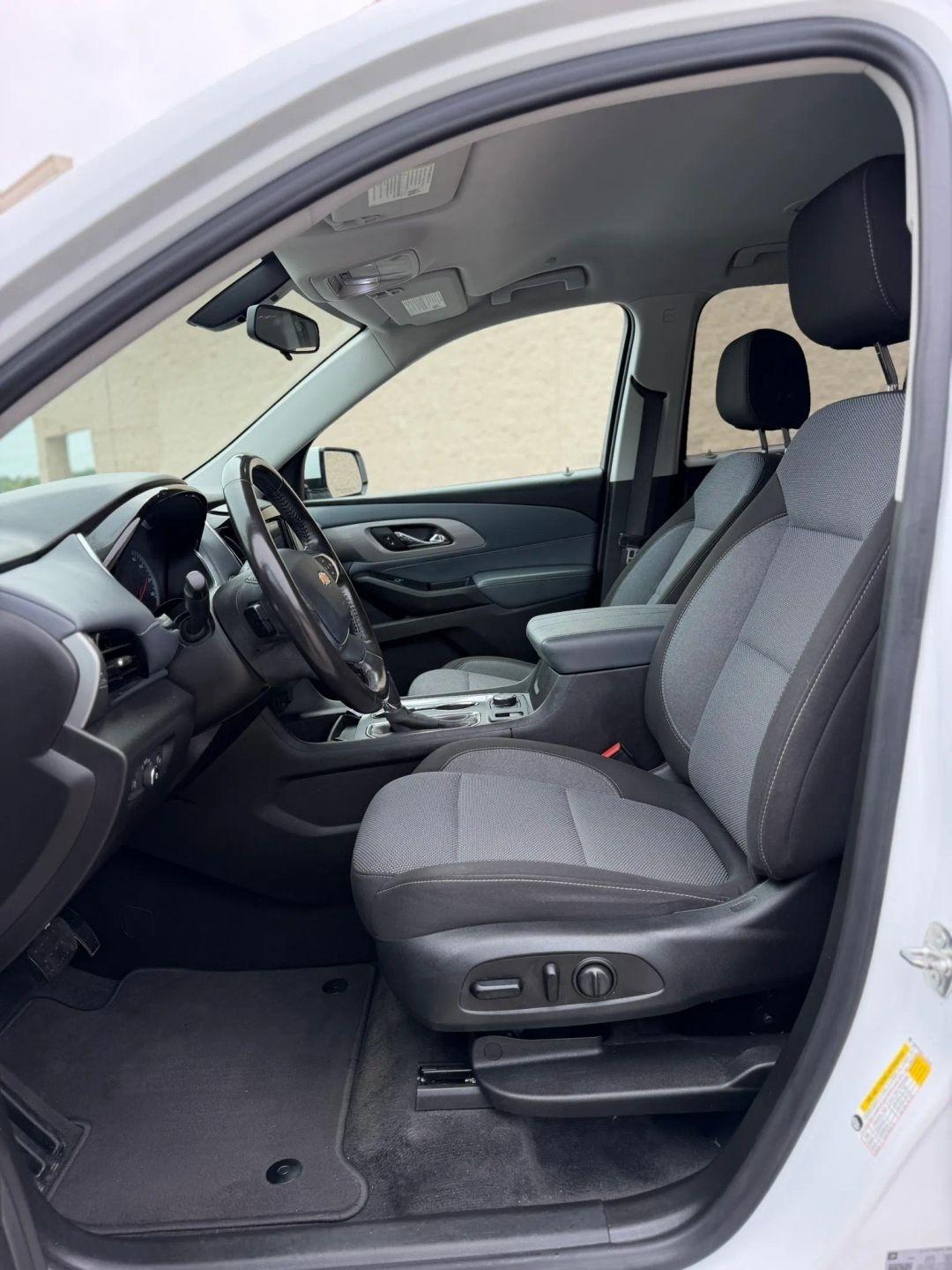 Chevrolet Traverse FWD 4dr LT Cloth w/1LT 2020