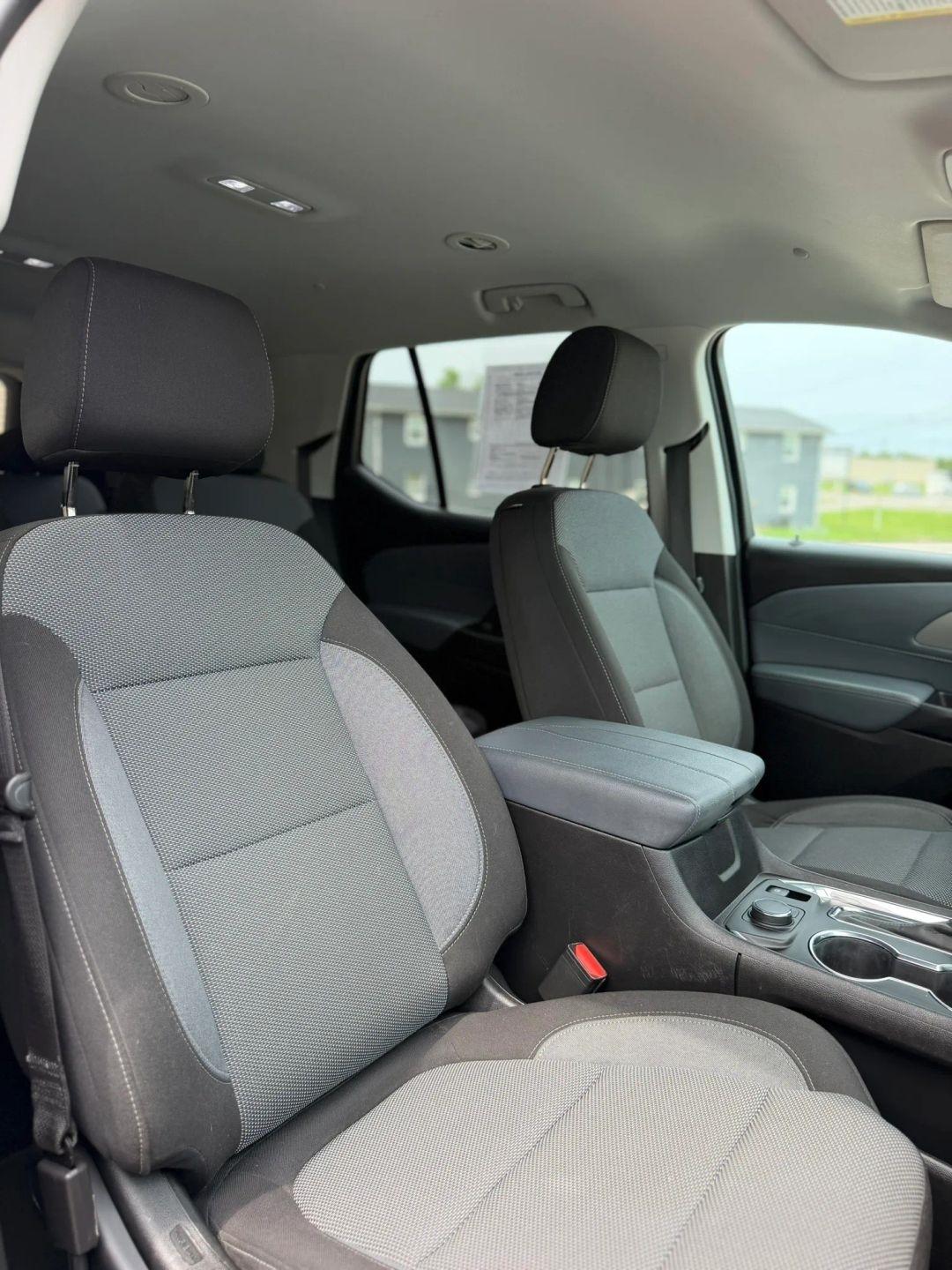 Chevrolet Traverse FWD 4dr LT Cloth w/1LT 2020